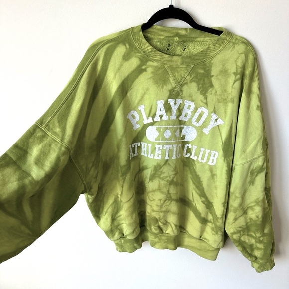 Tops - Playboy Pullover 💚